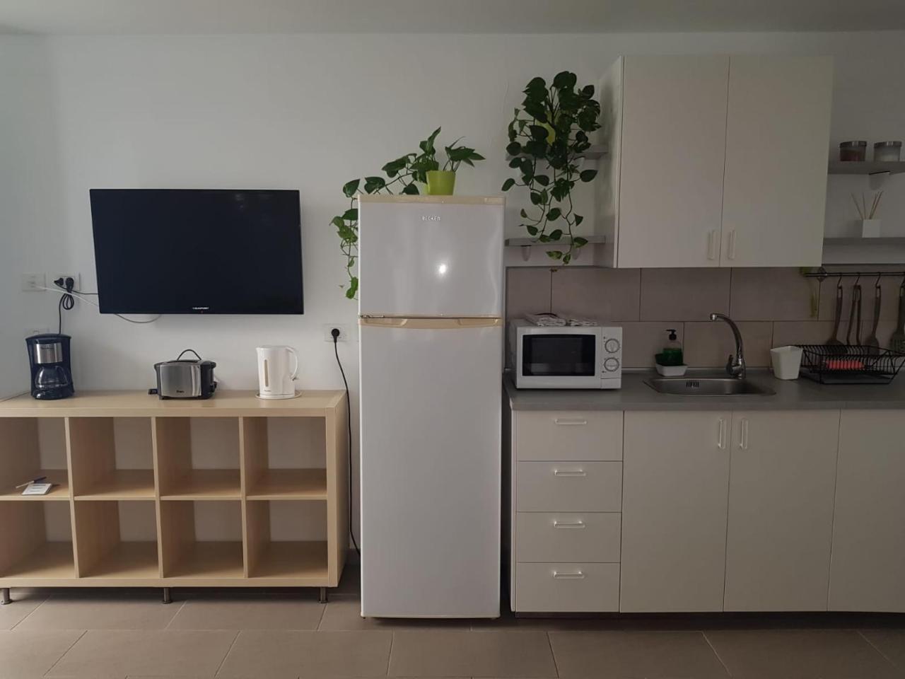 Ciw Hostel Pozo Izquierdo Εξωτερικό φωτογραφία